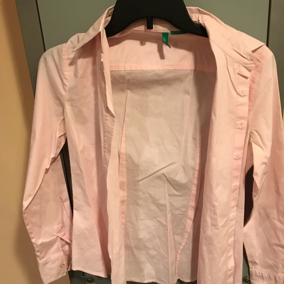 United Colors Of Benetton Tops - United Colors of Benetton shirt United Colors Of Benetton Tops - United Colors of Benetton shirt